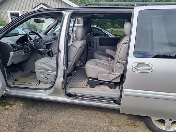 Chevrolet Uplander 6 of 8