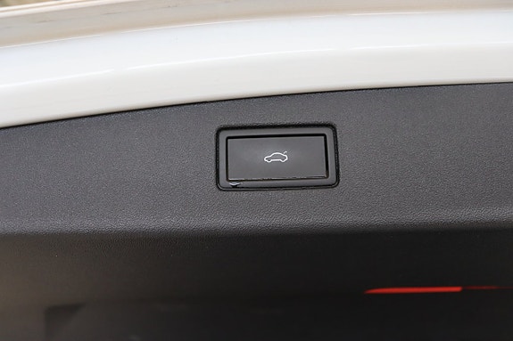 Volkswagen Tiguan 7 of 30