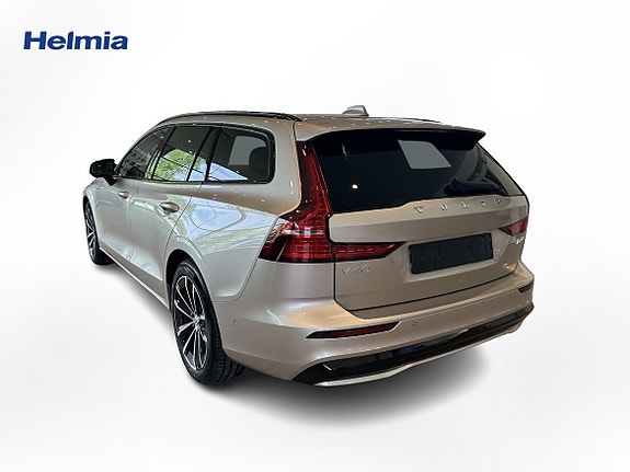 Volvo V60 9 of 13