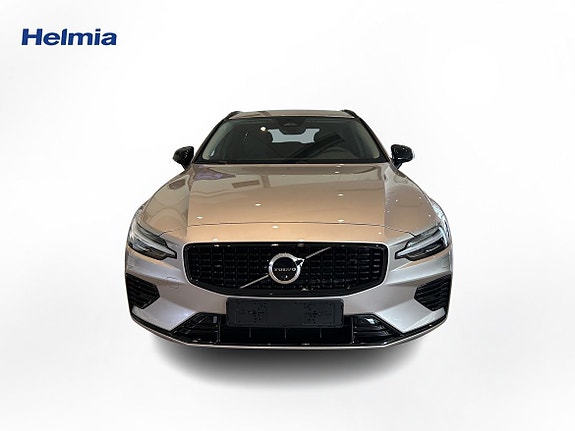 Volvo V60 2 of 13