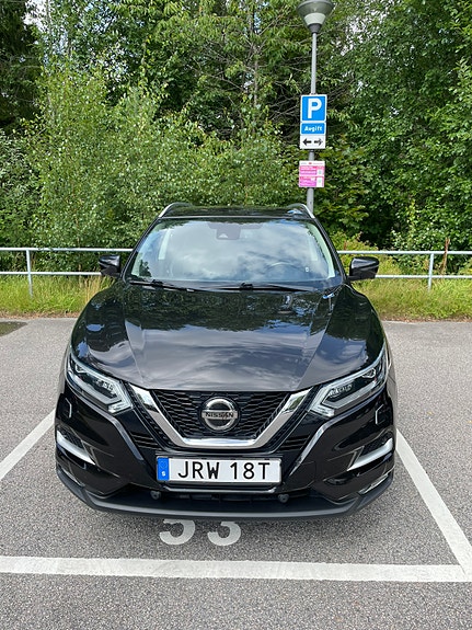 Nissan Qashqai 2 of 9