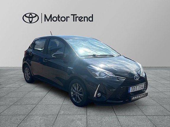Toyota Yaris 6 of 10