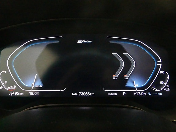 BMW 530e 10 of 15