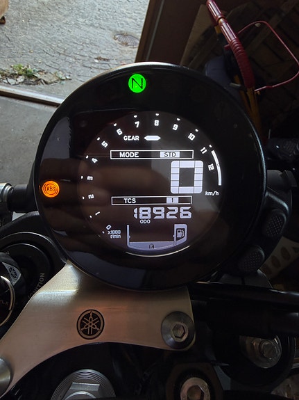 Yamaha XSR900 6 of 6