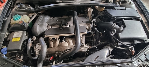 Volvo V70 7 of 8
