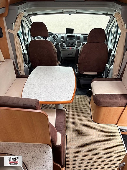 Eura Mobil Terrestra 670 SB 5 of 9