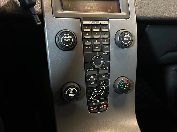 Volvo V50 15 of 21