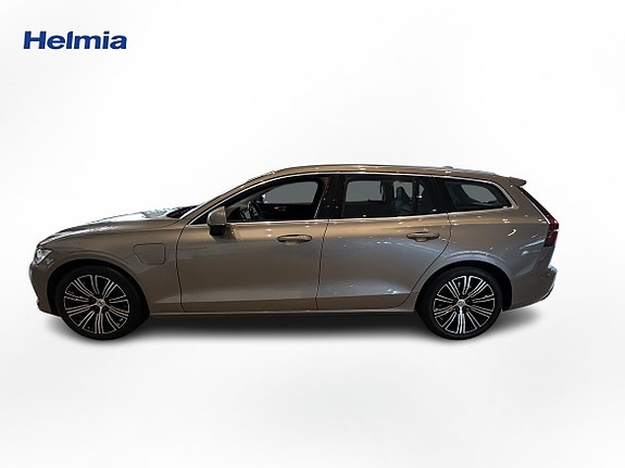 Volvo V60 2 of 13