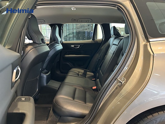 Volvo V60 6 of 13
