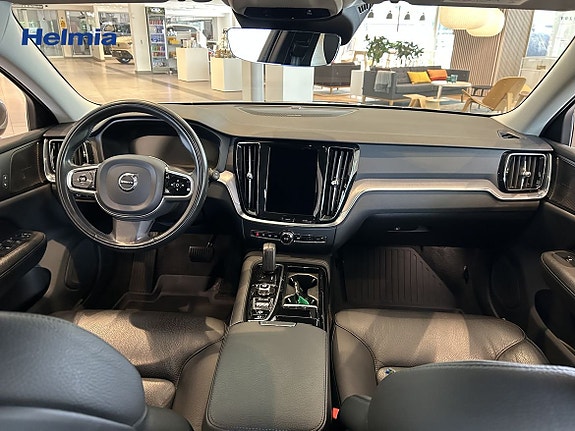 Volvo V60 5 of 13