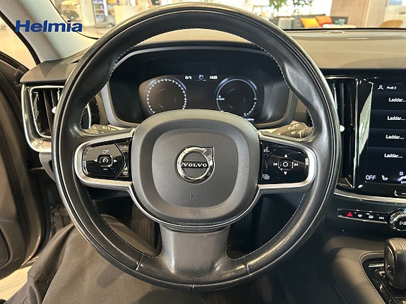 Volvo V60 10 of 13