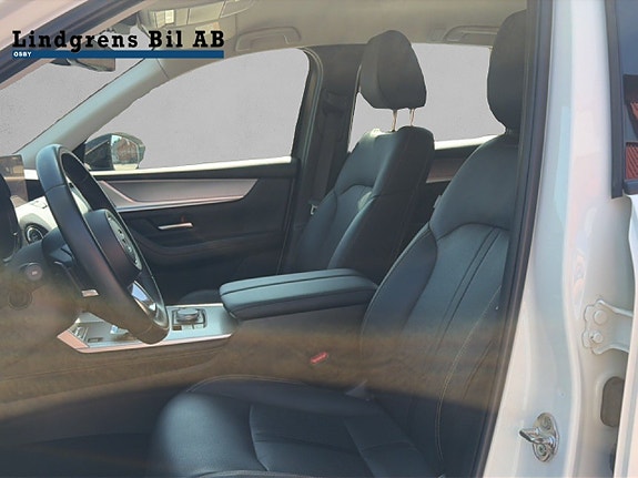 Mazda CX-60 7 of 11