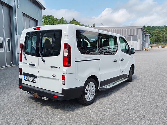 Renault Trafic 5 of 28