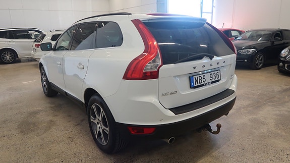 Volvo XC60 6 of 18