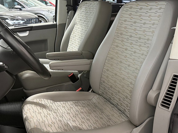 Volkswagen Transporter 5 of 15