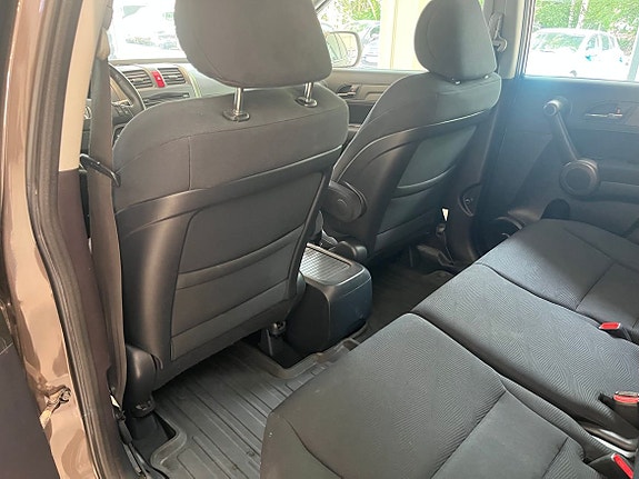 Honda CR-V 5 of 8