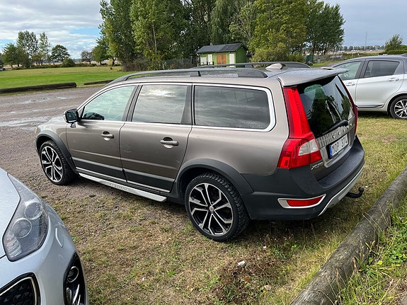 Volvo XC70 6 of 27