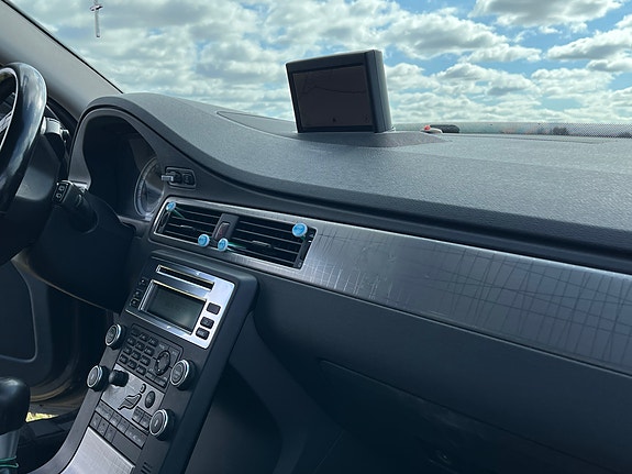 Volvo XC70 21 of 27