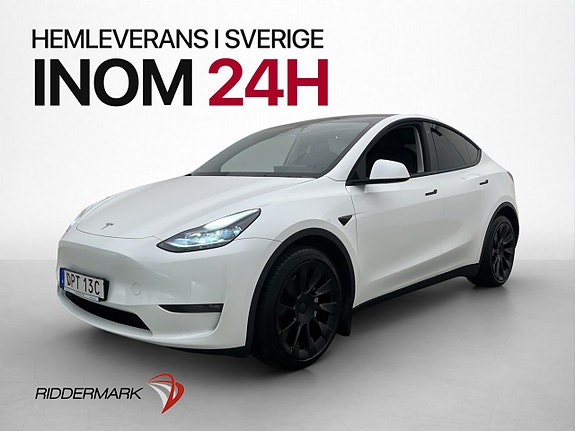Tesla Model Y 4 of 30
