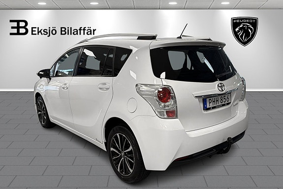Toyota Verso 8 of 18