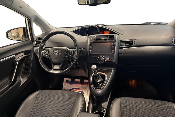 Toyota Verso 12 of 18
