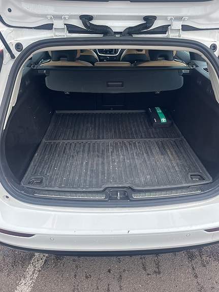 Volvo V60 8 of 14