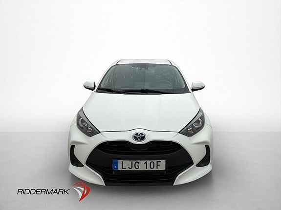 Toyota Yaris 2 of 30