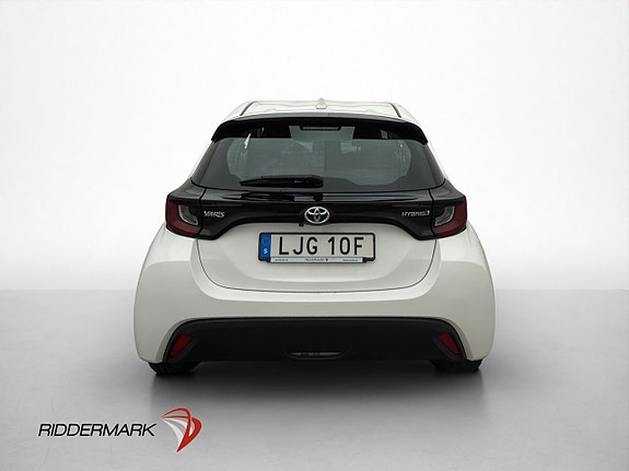 Toyota Yaris 7 of 30