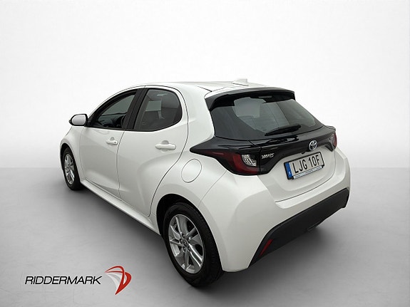Toyota Yaris 6 of 30