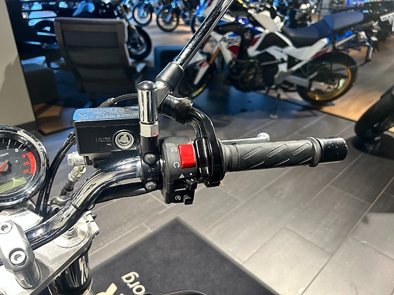 Suzuki GSX1400 /Yoshimura/Styrhöjare/4811 mil 9 of 18
