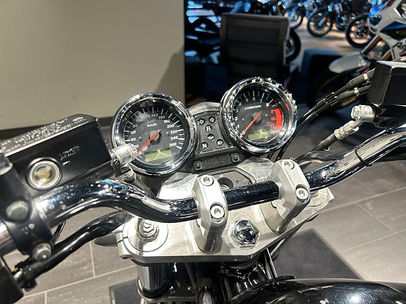 Suzuki GSX1400 /Yoshimura/Styrhöjare/4811 mil 7 of 18