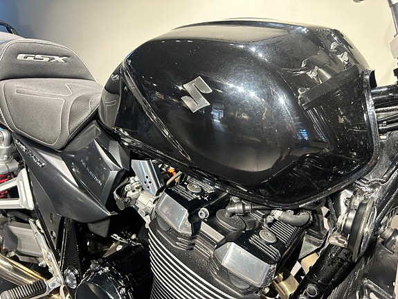Suzuki GSX1400 /Yoshimura/Styrhöjare/4811 mil 11 of 18