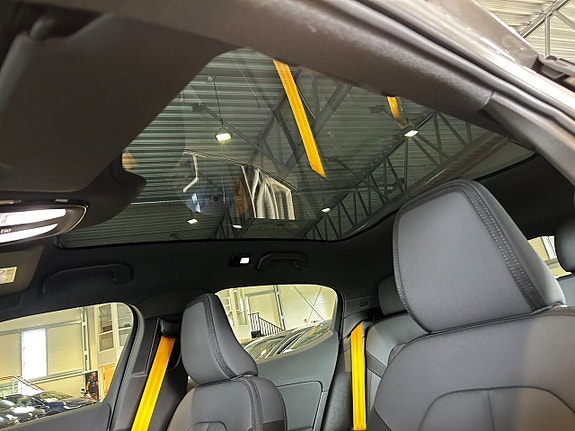 Polestar 2 10 of 16