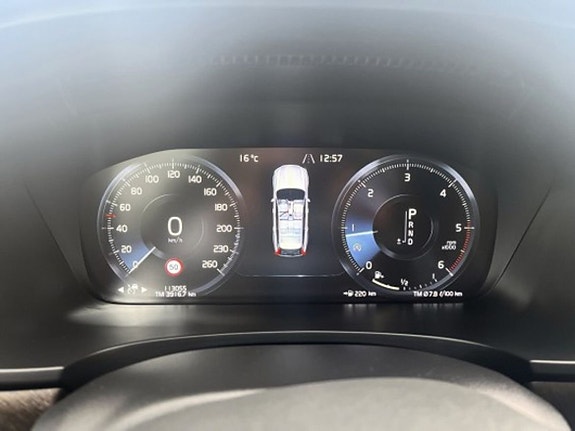 Volvo V90 Cross Country 15 of 20