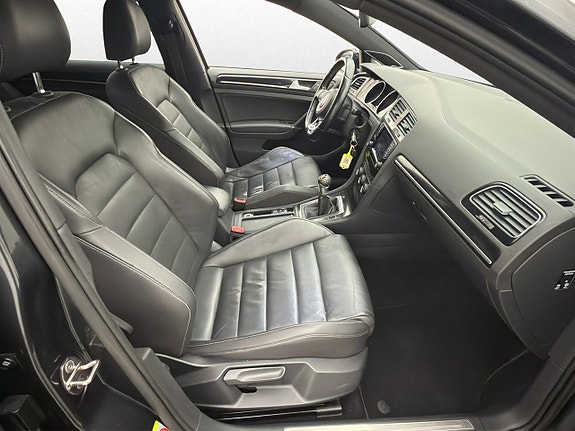 Volkswagen Golf I 27 of 30