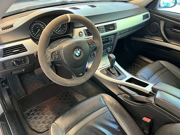 BMW 325i 5 of 7