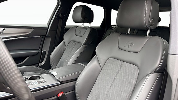 Audi A6 14 of 24
