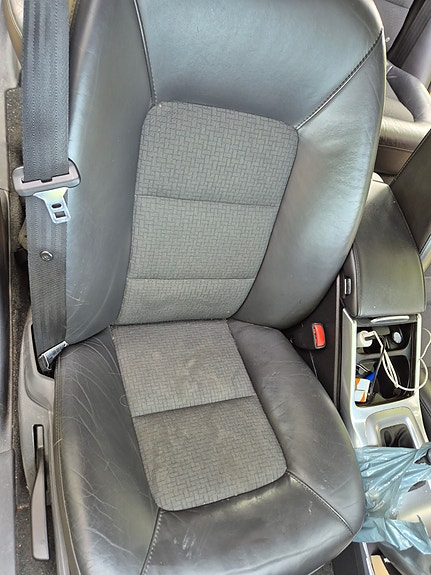 Volvo V70 4 of 7