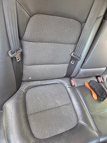 Volvo V70 5 of 7