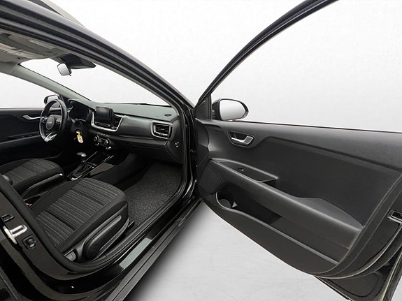 Kia Stonic 11 of 30
