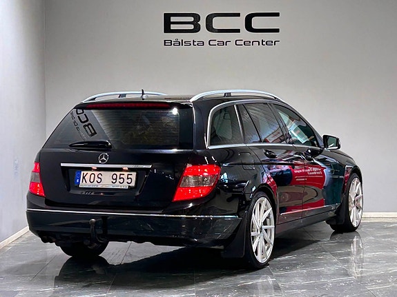 Mercedes-Benz C180 8 of 23