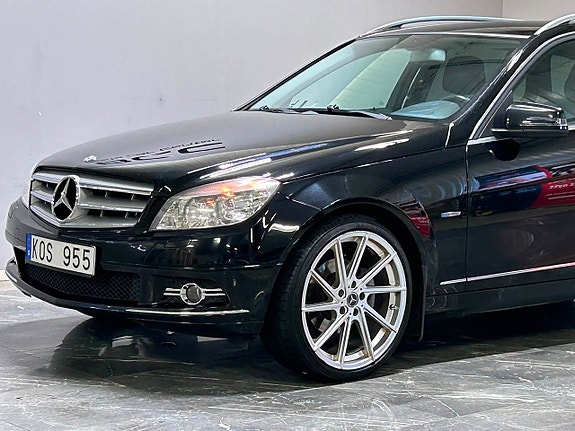 Mercedes-Benz C180 3 of 23