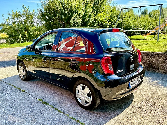 Nissan Micra 3 of 11
