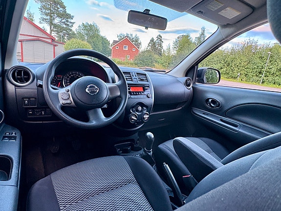 Nissan Micra 4 of 11