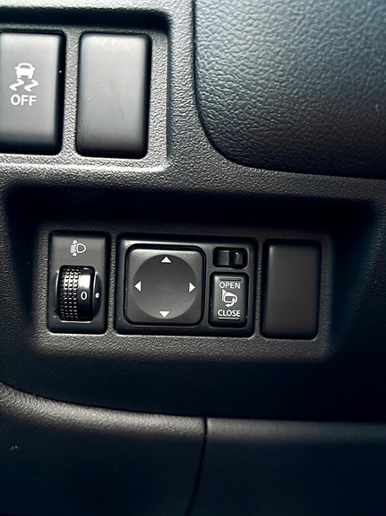 Nissan Micra 11 of 11
