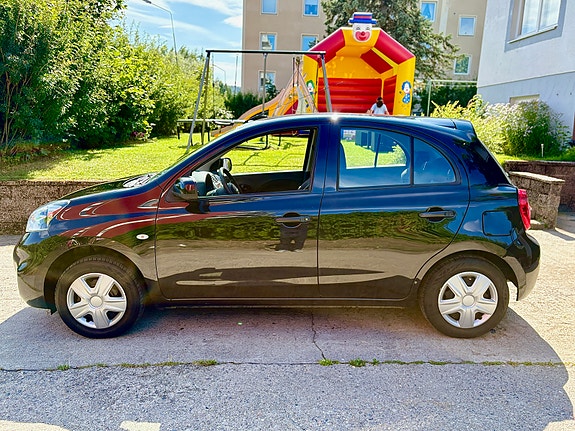 Nissan Micra 6 of 11