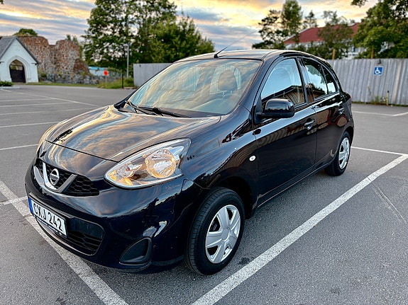 Nissan Micra 5 of 11