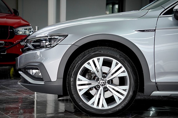 Volkswagen Passat Alltrack 6 of 21