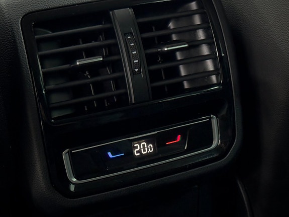 Volkswagen Passat Alltrack 20 of 21