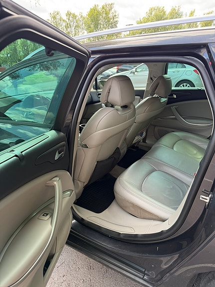 Citroen C5 5 of 6